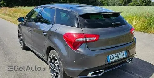 DS 5 