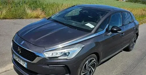 DS 5 