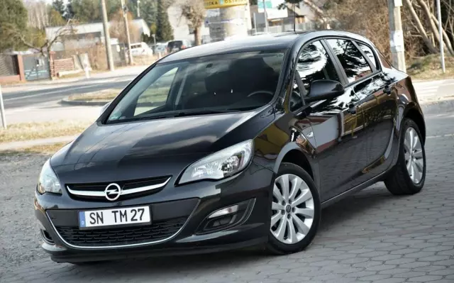 OPEL Astra 