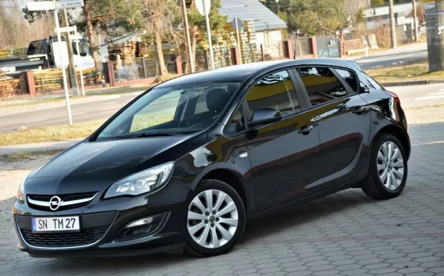 OPEL Astra 