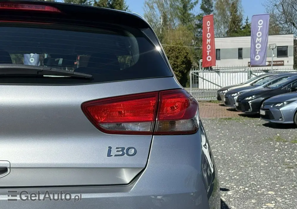 HYUNDAI I30 1.5 DPI Classic +