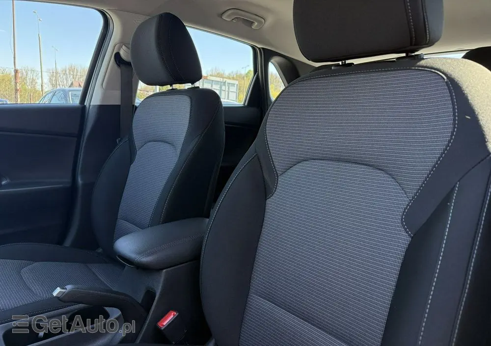 HYUNDAI I30 1.5 DPI Classic +