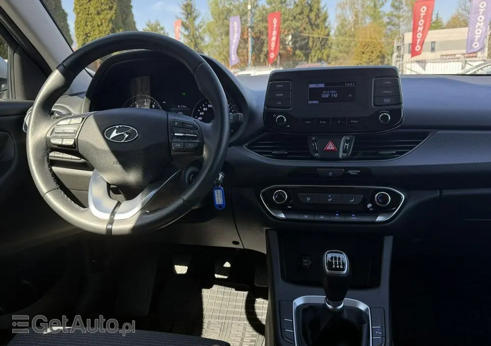 HYUNDAI I30 1.5 DPI Classic +
