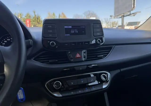HYUNDAI I30 1.5 DPI Classic +
