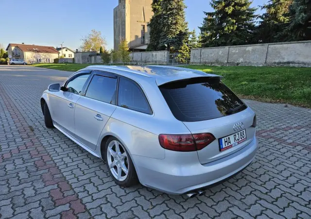 AUDI A4 Avant 2.0 TDI