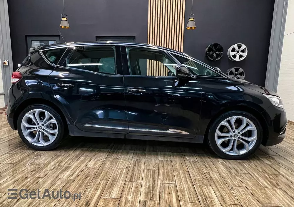 RENAULT Scenic 1.5 dCi Zen EDC