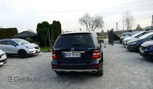 MERCEDES-BENZ ML 