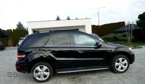 MERCEDES-BENZ ML 