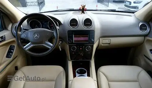 MERCEDES-BENZ ML 