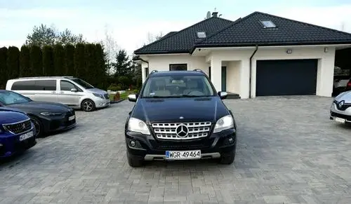 MERCEDES-BENZ ML 