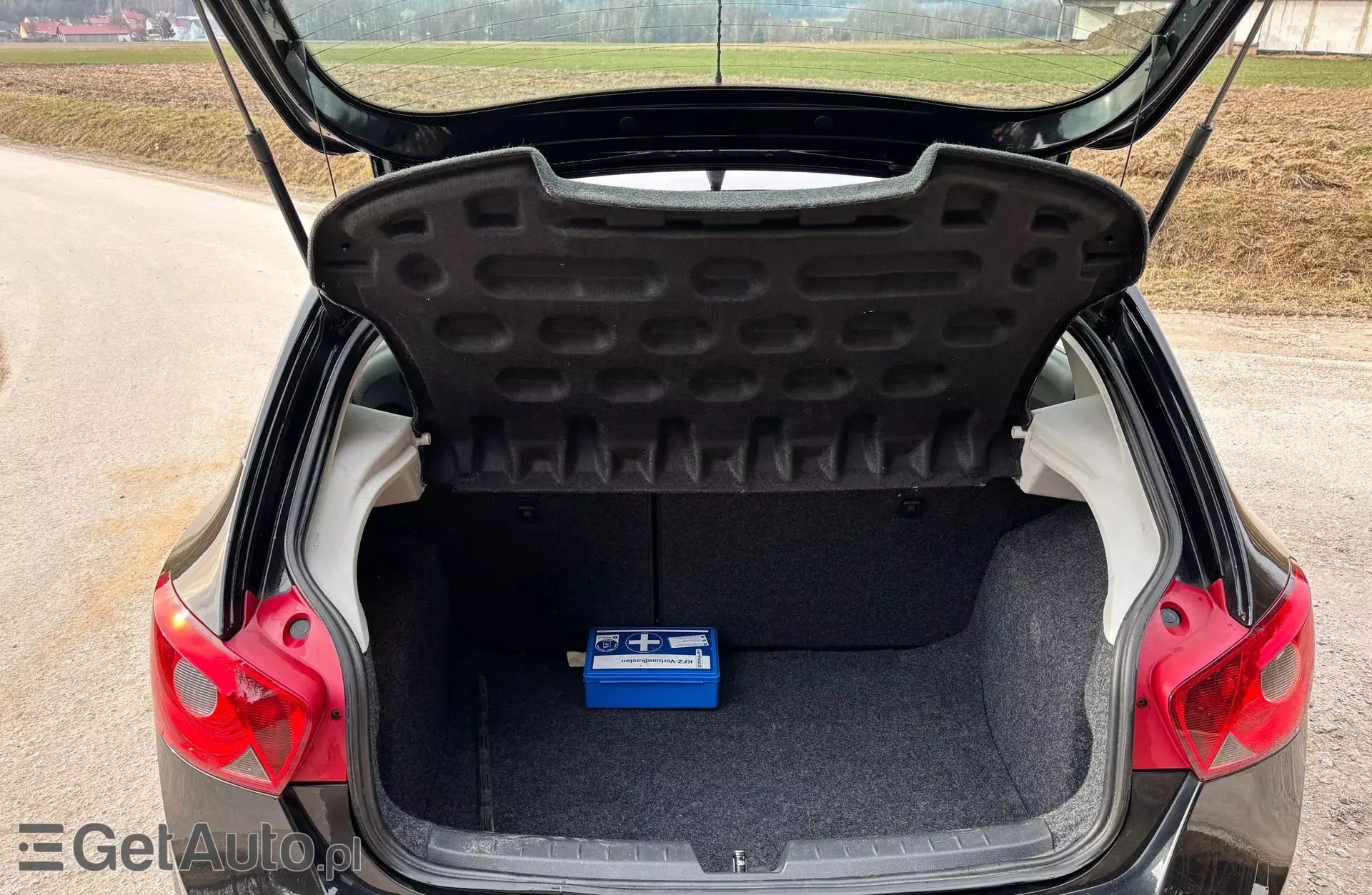 SEAT Ibiza 1.4 (85 KM)
