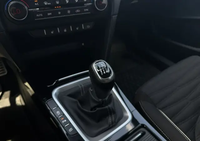 KIA ProCeed 1.5 T-GDI GT Line