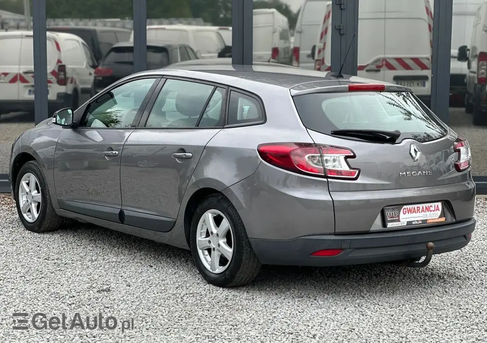 RENAULT Megane 1.6 16V 110 Dynamique