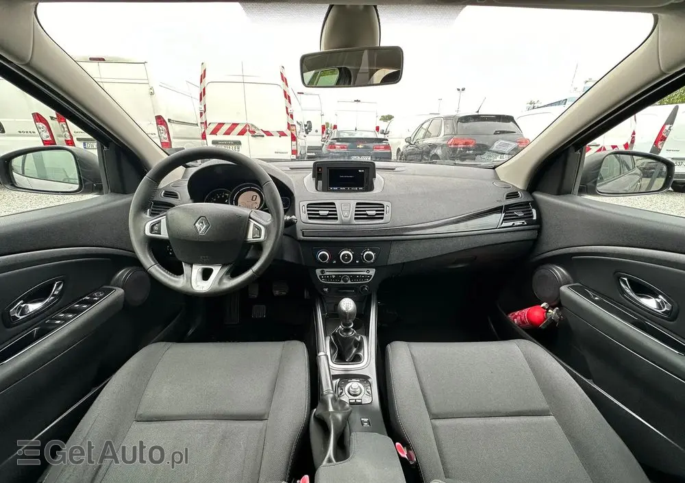 RENAULT Megane 1.6 16V 110 Dynamique