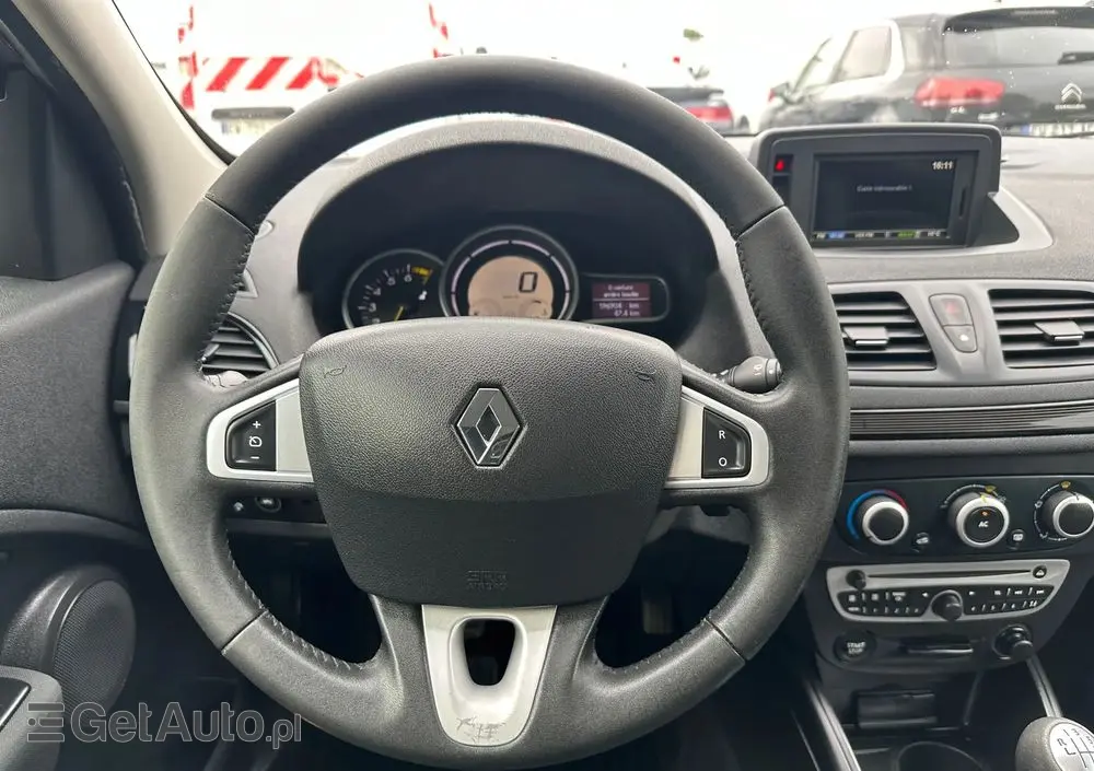 RENAULT Megane 1.6 16V 110 Dynamique