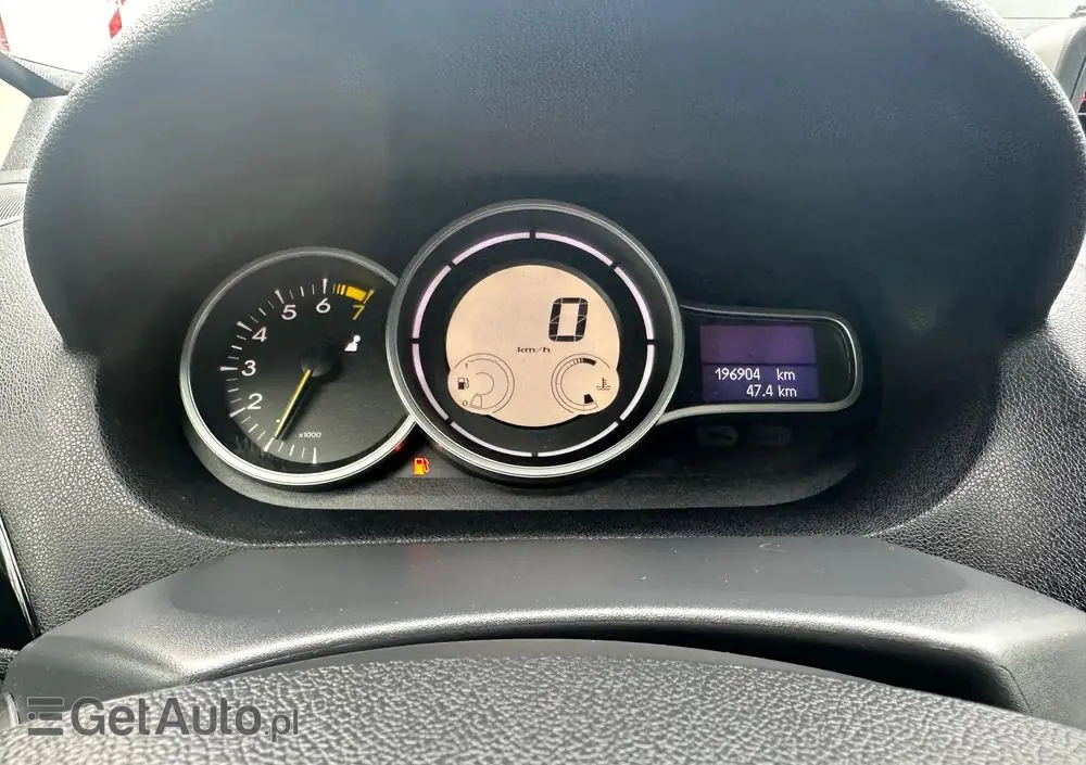 RENAULT Megane 1.6 16V 110 Dynamique