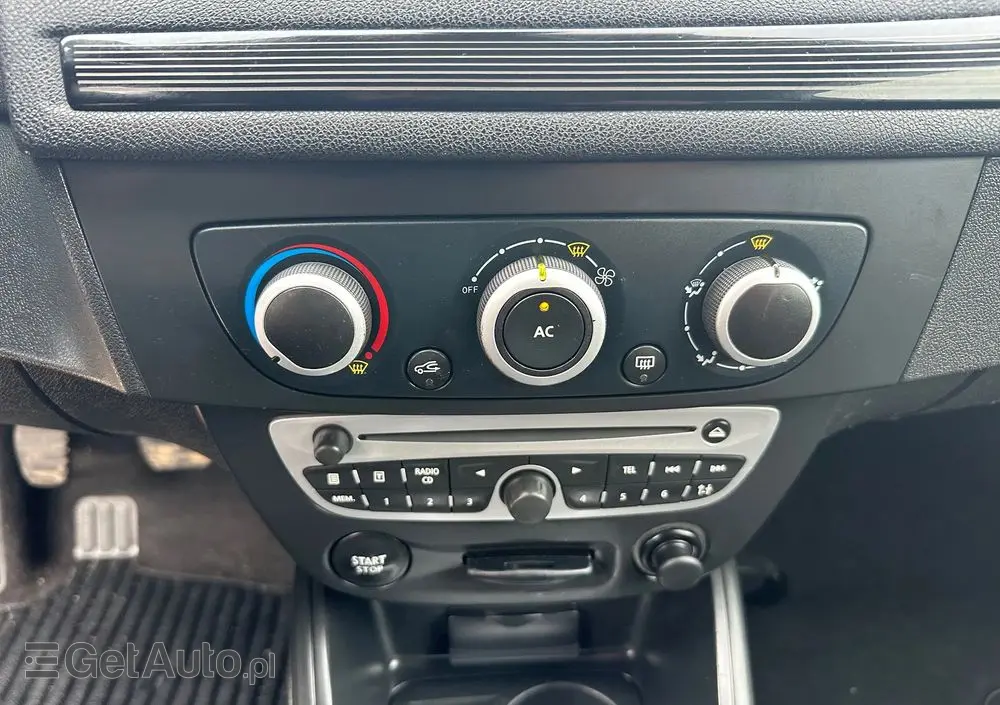 RENAULT Megane 1.6 16V 110 Dynamique