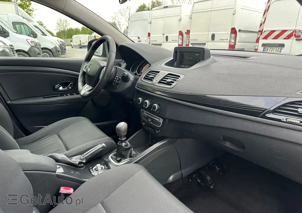 RENAULT Megane 1.6 16V 110 Dynamique