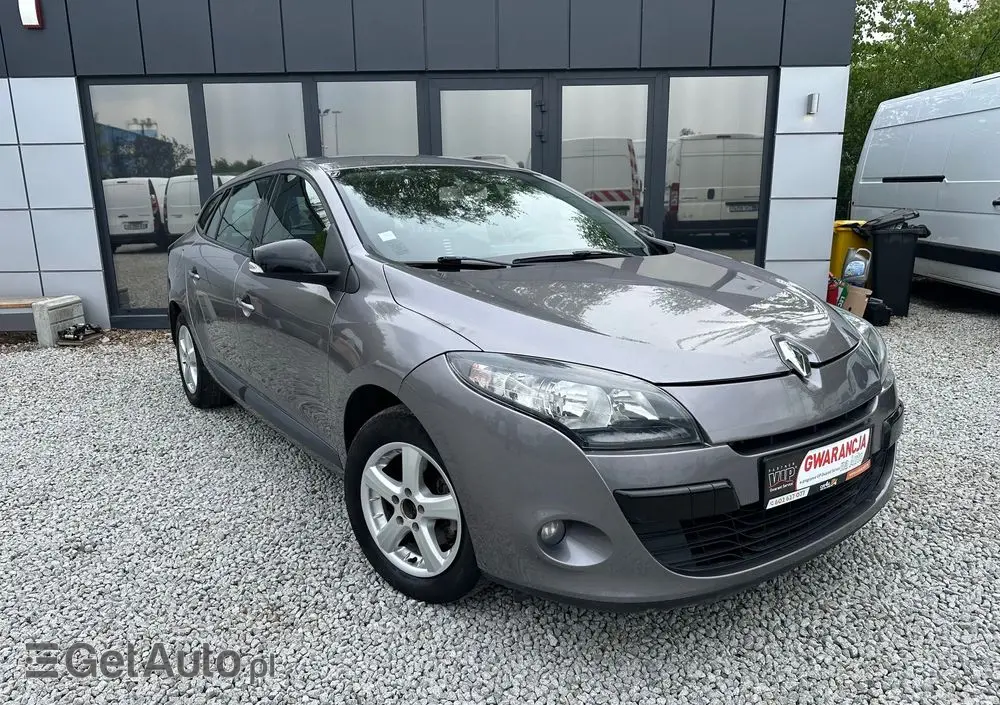 RENAULT Megane 1.6 16V 110 Dynamique
