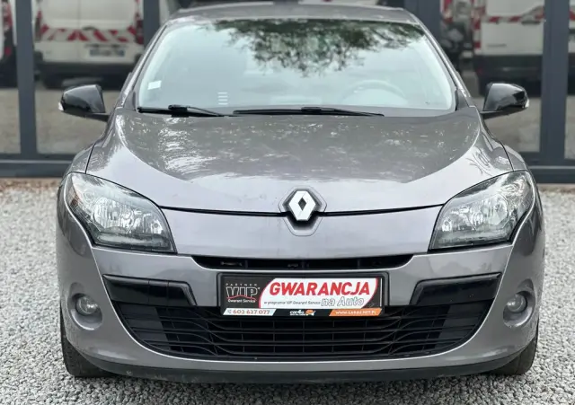 RENAULT Megane 1.6 16V 110 Dynamique