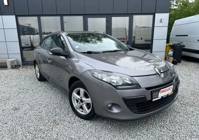 RENAULT Megane 1.6 16V 110 Dynamique