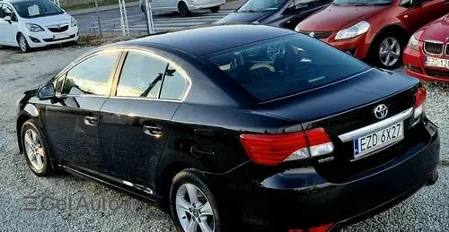 TOYOTA Avensis 