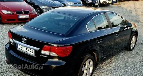 TOYOTA Avensis 
