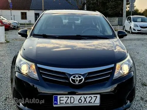 TOYOTA Avensis 