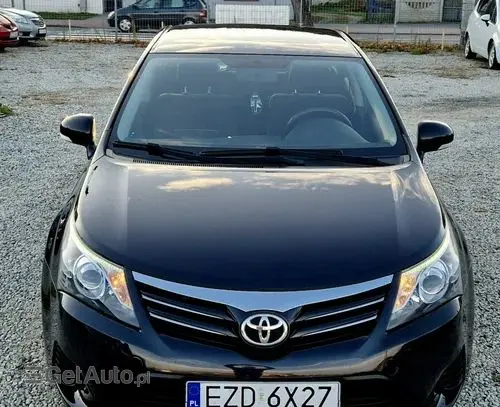 TOYOTA Avensis 
