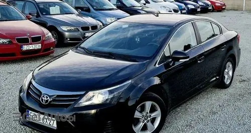 TOYOTA Avensis 