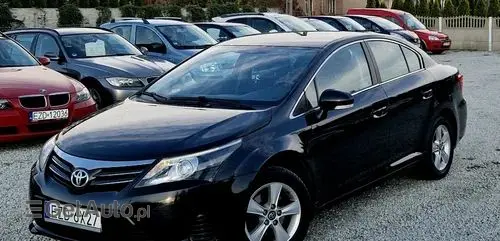TOYOTA Avensis 