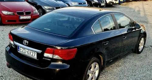 TOYOTA Avensis 