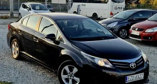 TOYOTA Avensis 