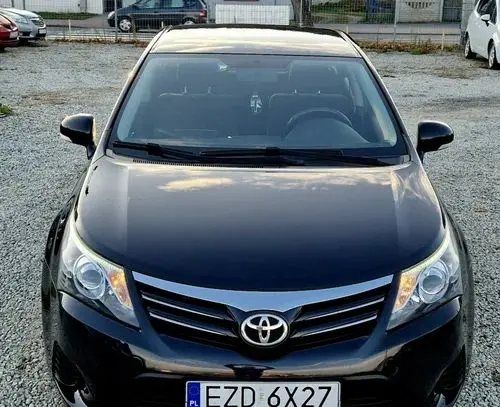 TOYOTA Avensis 