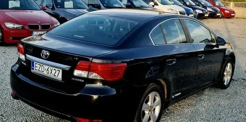 TOYOTA Avensis 