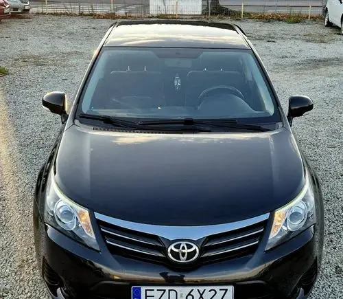 TOYOTA Avensis 