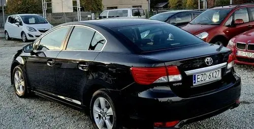 TOYOTA Avensis 