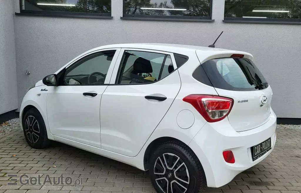 HYUNDAI I10 