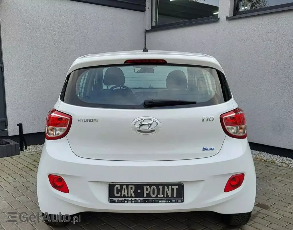 HYUNDAI I10 