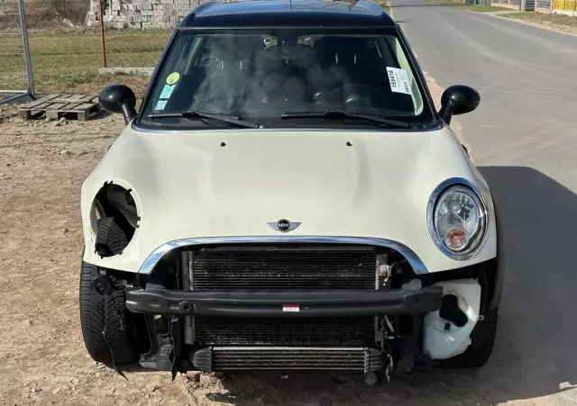 MINI Cooper D Green Park