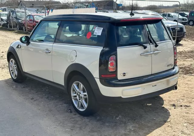 MINI Cooper D Green Park