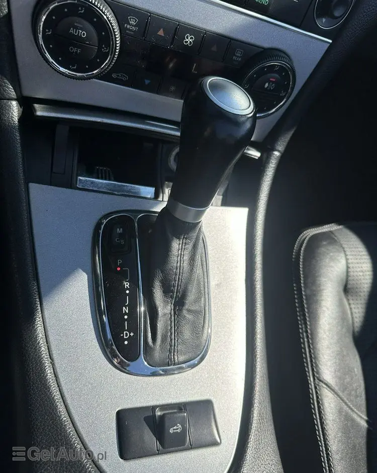 MERCEDES-BENZ CLK 