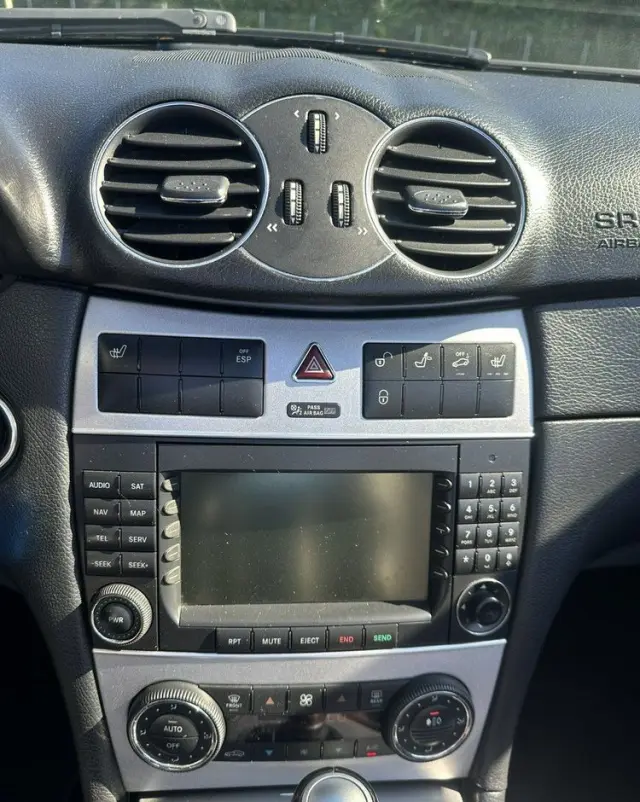 MERCEDES-BENZ CLK 
