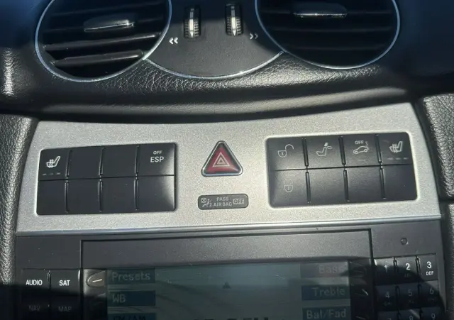 MERCEDES-BENZ CLK 