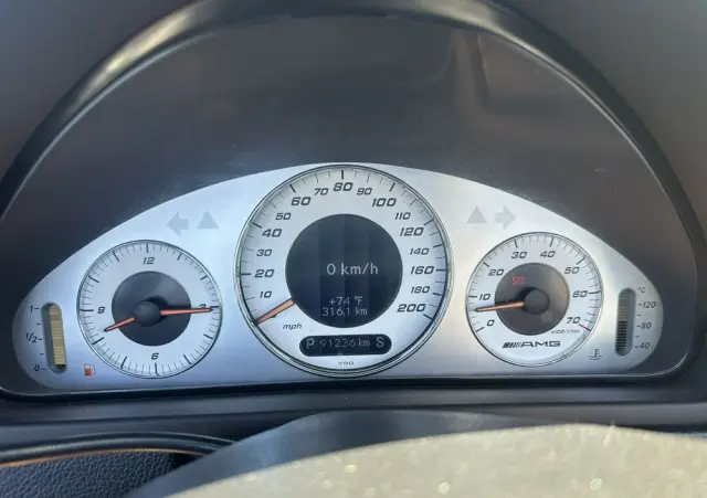 MERCEDES-BENZ CLK 