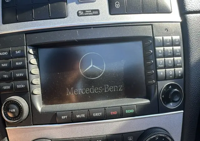 MERCEDES-BENZ CLK 
