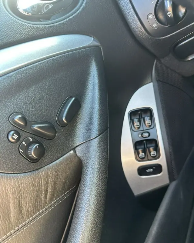 MERCEDES-BENZ CLK 