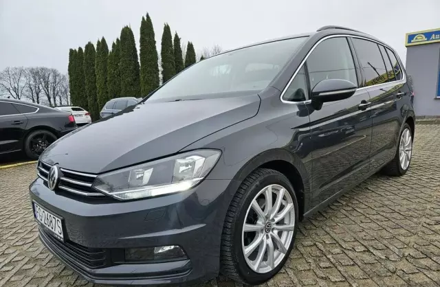 VOLKSWAGEN Touran 