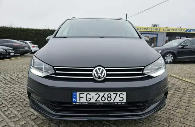 VOLKSWAGEN Touran 