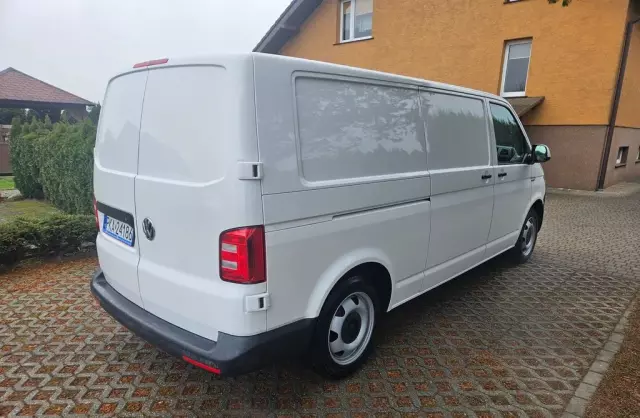 VOLKSWAGEN TRANSPORTER 